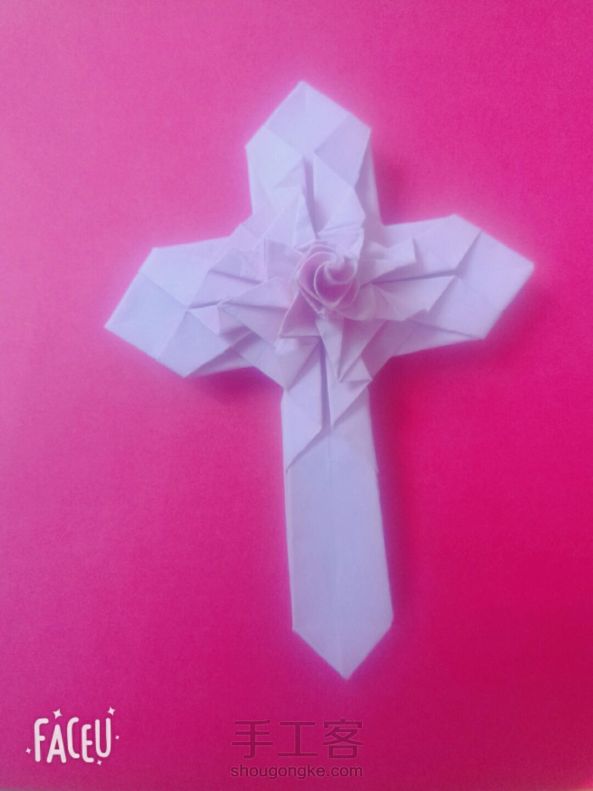 玫瑰十字架（粉色拍的好淡啊😓） 第1张
