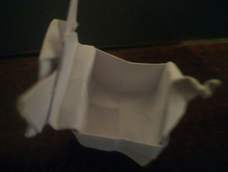 眼睛画的有点难看。