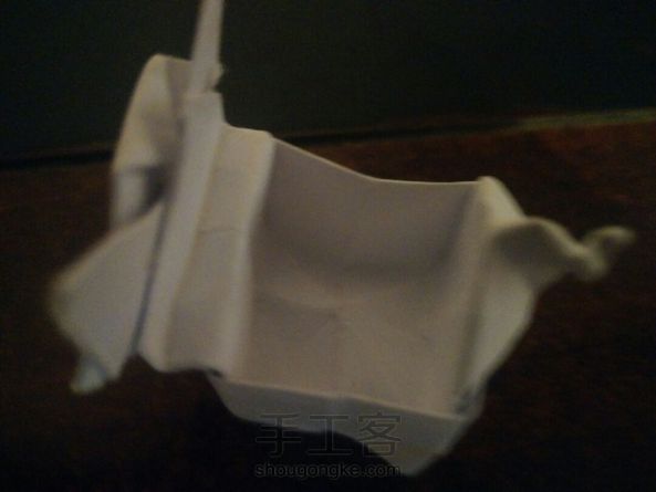 眼睛画的有点难看。