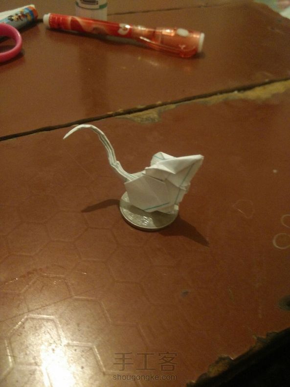 用雪花片和硬币来比较一下。 第2张