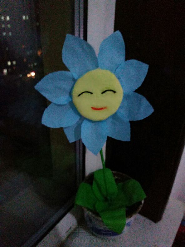 一枝彩色向日葵