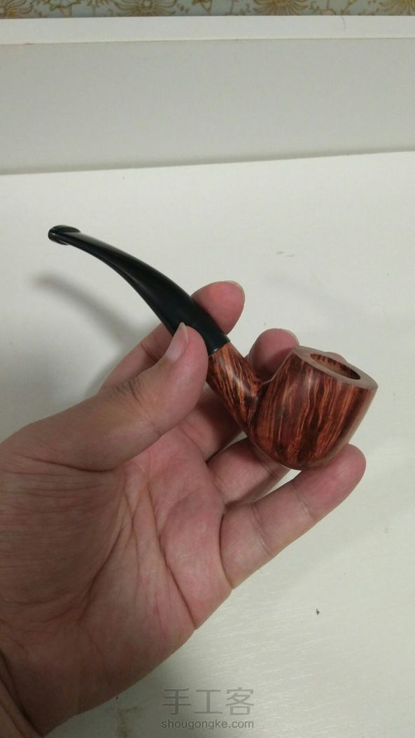 每周末做一个斗，这次没什么变化就不上教程了，不过这次的料子不错，竟然是全火焰纹，太惊喜了，专门染偏红一些，效果很好。另外染色过程中等的好无聊，又顺手做个簪子，用来哄哄老婆。 第7张