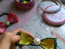 自己的原创,圣诞风格绿色发圈。