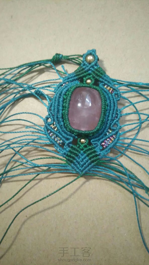 马粉桶珠，配上孔雀蓝，编完了比我想象的胖一些 第3张