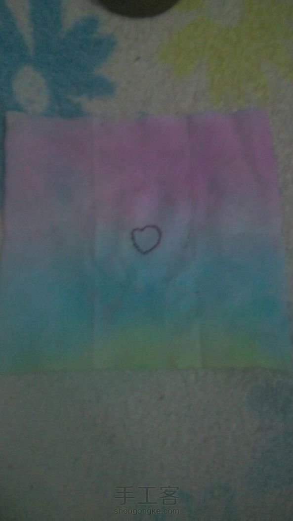 我没有学过刺绣，随便绣了一个图案，好看不？