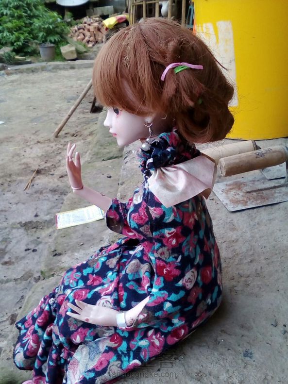 家里没有红色的布了，只能用这个颜色凑活着😤😤