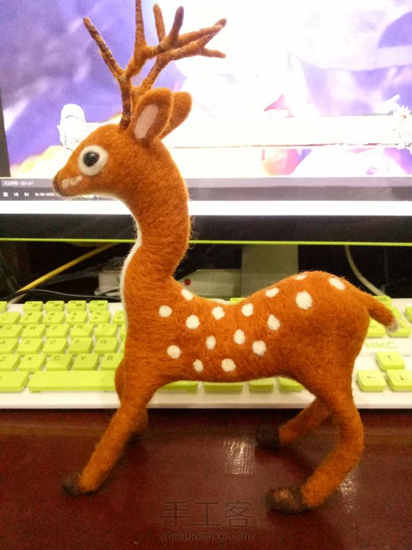 第一次弄骨架，比例没弄好，脖子太长腿太短，戳完觉得看起来怪怪的，没有梅花鹿那种修长的美感。没办法，下次再努力吧！ 第1张