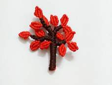 照着青森老师的教程《绿树》做了一个，感觉还行，没有绿色所以用红色代替