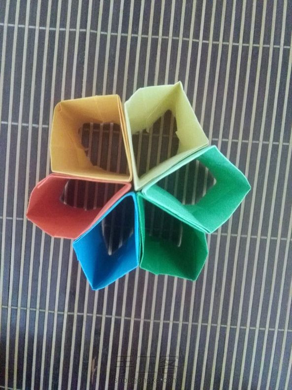 做的笔筒 第1张