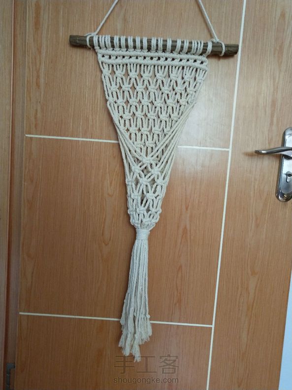 完工了，等着摆干花