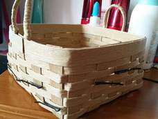 胶水没干  用夹子固定中