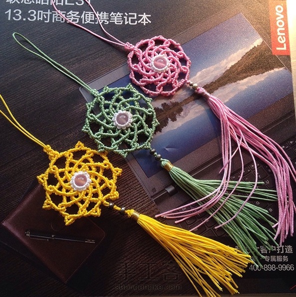 第一个粉色线剪短了，外面一圈就没编了