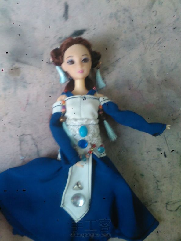 交作业啦，这件衣服我做了几个小时，本人五年级，手残党，做成这样认为还不错了，满满的成就感。😌😌 第2张