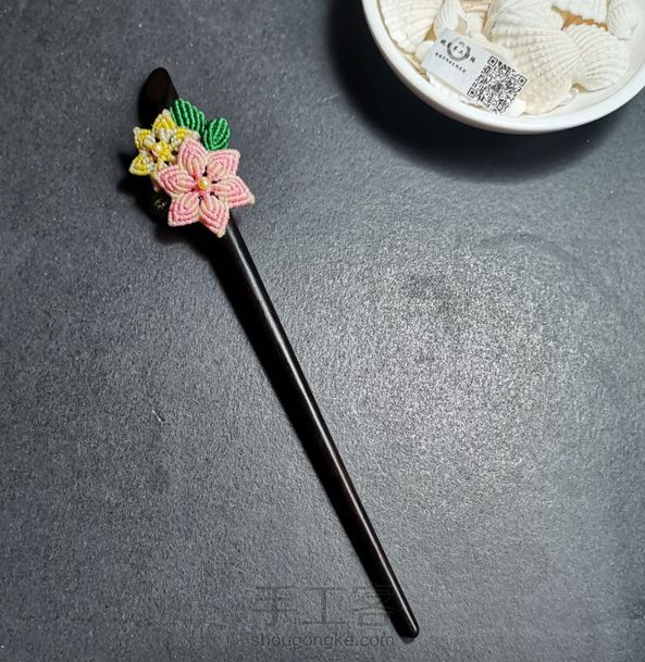 年华灼灼艳桃李
结发簪花配君子～

这美好的春天呀！