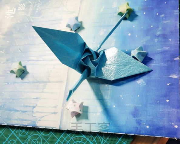 懒懒(蓝蓝)的玫瑰千纸鹤～(′゜ω。‵) 第1张