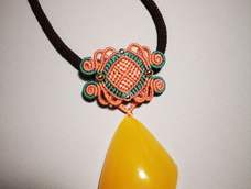 这么大个头的石头才够配我的扣头，事实证明我还缺好多石头！