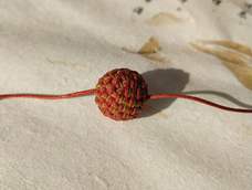 交作业，绕了两颗小球🏵️🏵️🏵️…