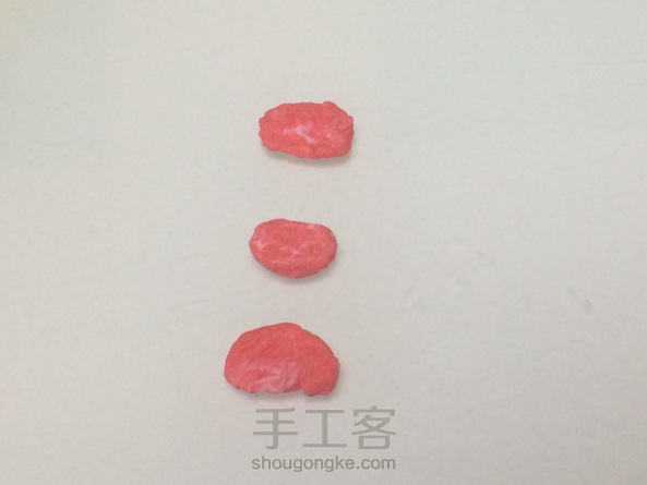 第一次玩软陶(•̀ω•́)✧，不过做的不好⊙︿⊙不喜勿喷，谢谢~（原谅我渣渣的拍照技术） 第1张