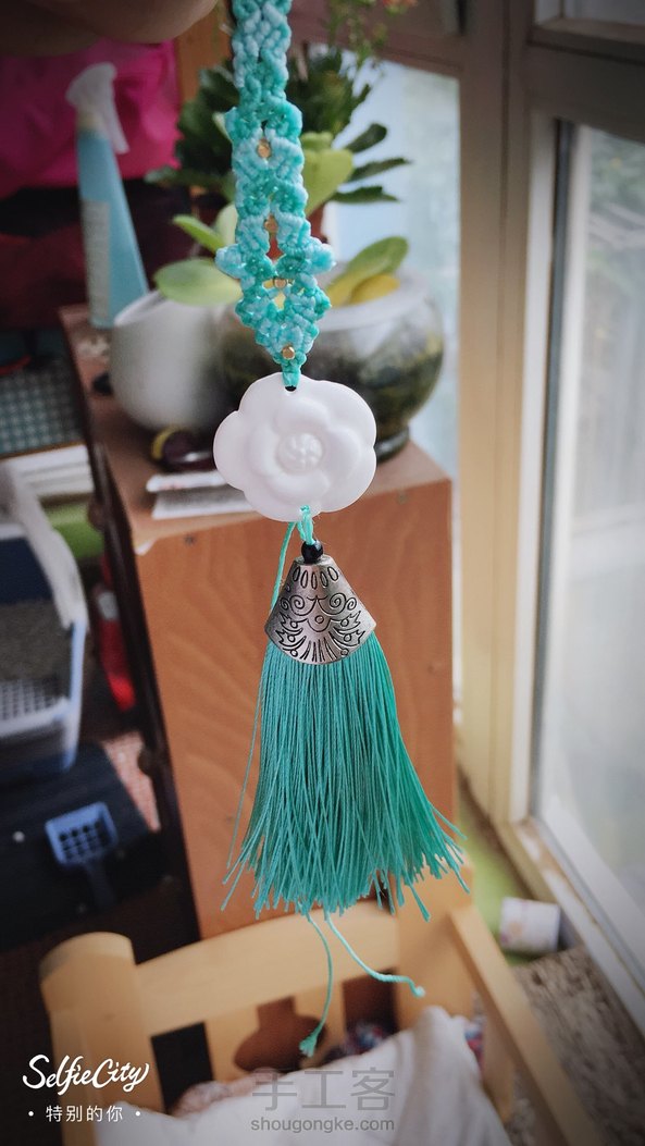 这个配色真心好看，可以做手链，也可以做挂饰！感谢大大的教程！ 第2张