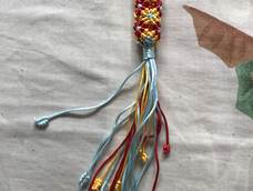 就这三种颜色的线,凑活看吧。