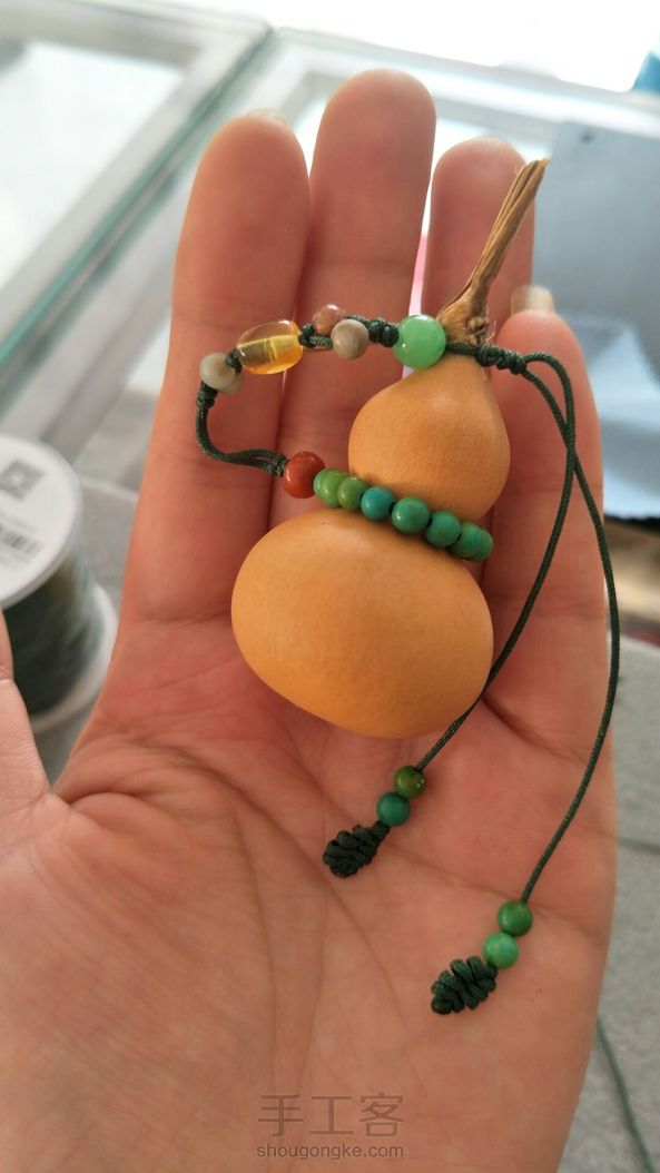 交作业啦，谢谢亲的教程哦，做了改造，加了挂绳和流苏，变身车挂😘 第2张