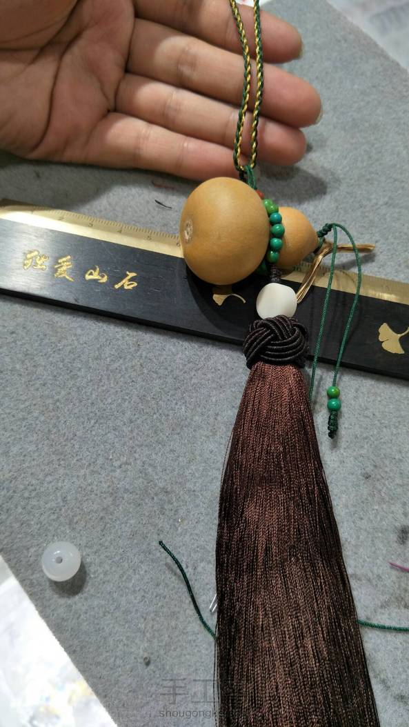 交作业啦，谢谢亲的教程哦，做了改造，加了挂绳和流苏，变身车挂😘 第4张