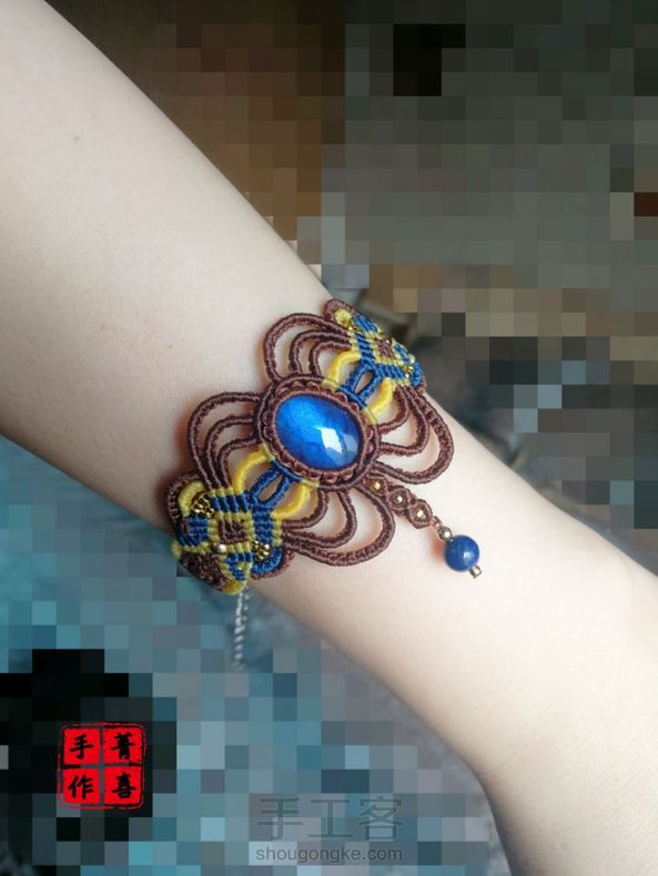本来老师这款手链是宽版，但自己胳膊细，所以去掉了部分布线，硬着头皮做完，结果自己还算满意！👌😜😄 第1张