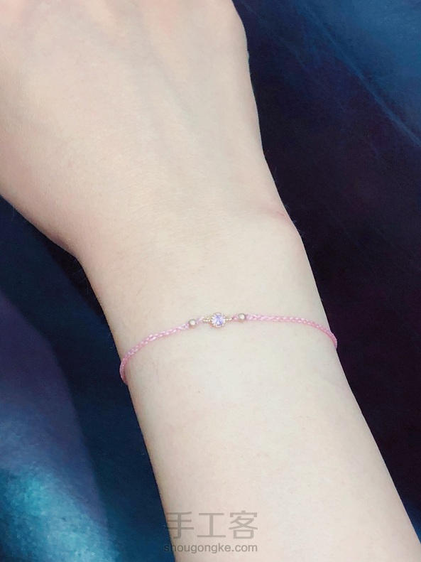 找不到这种好看的定制扣，自己随便找了类似的。秀气上手很好看。 第1张