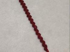 准备送给喜欢红色的嫂子。