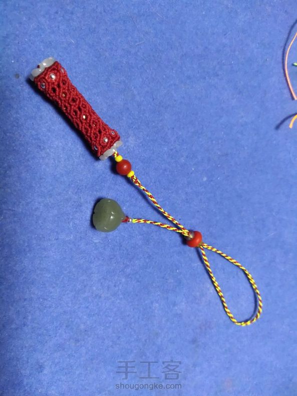 第一次看到这个教程就超级喜欢了，这个假期正好做个配包包😊