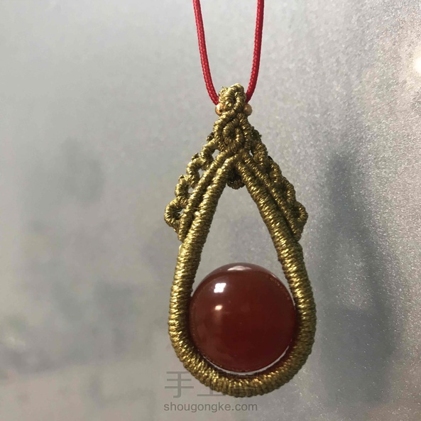 大珠子，粗线，结果80的那根不够了，所以有点儿问题，做了一个小改变