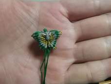 跟着老师的教程编编拆拆，足足虐了我三个半小时，腰酸背痛手抽筋，深感手作人的不易，能让我继续下去的理由就是单纯的喜欢