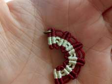 配上耳钩以后下面就一直撅撅着……还是这样看好看……