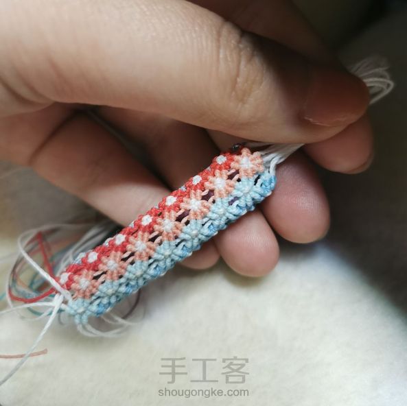 非常感谢作者的教程！超级好看！我的是8色0.55圆蜡，下次用十几种颜色增加宽度会更漂亮