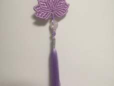 云梦江shi（九瓣莲）吊坠完成，和之前做的姑苏蓝氏（卷云纹）吊坠凑成了一对～感谢教程~莲花背面的烧痕还在想怎么才能遮住。。