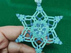 按照教程做了一个。谢谢分享。
线够长，角上多做了两层。