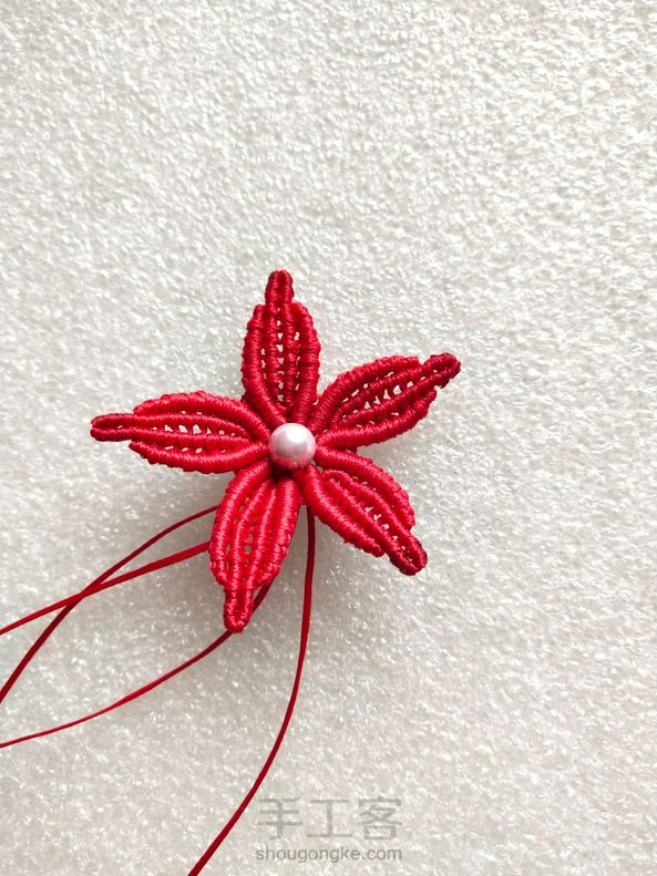 美美的花花，做胸针挺好看的，谢谢老师的教程