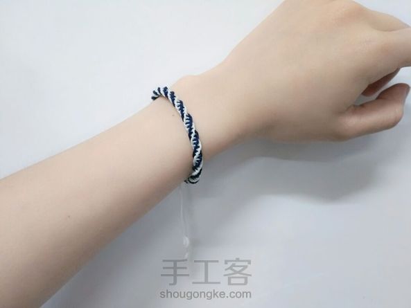 蓝色温柔
红色，太显白了…… 第1张