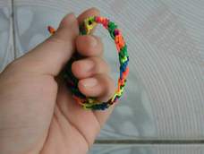 还是单纯的一种颜色好看点。