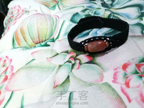 参考教程给朋友用玉线编了一条 第5张