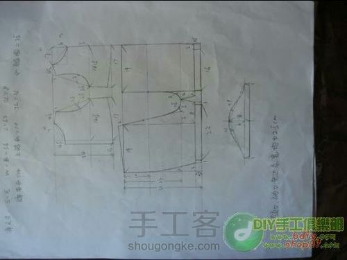 一岁宝宝服装裁剪图 第41步