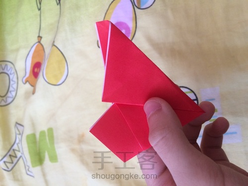 帅气的标题--五边形（可以折玫瑰） 第8步