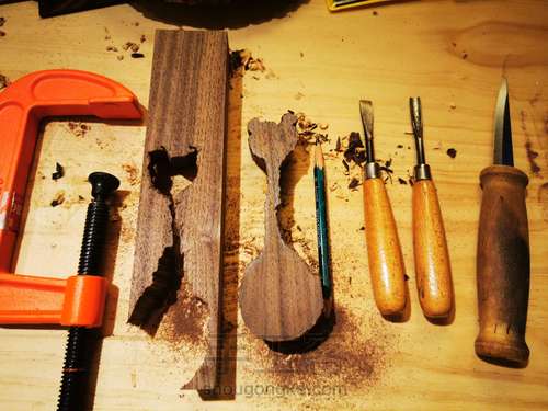 拯救一个被锯坏的木勺 第1步