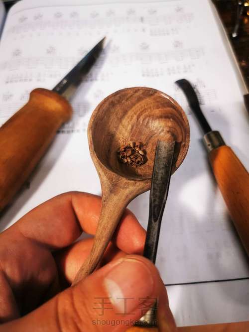 拯救一个被锯坏的木勺 第6步