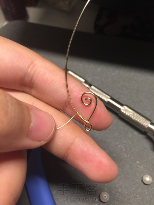 气质款珍珠耳坠 第4步