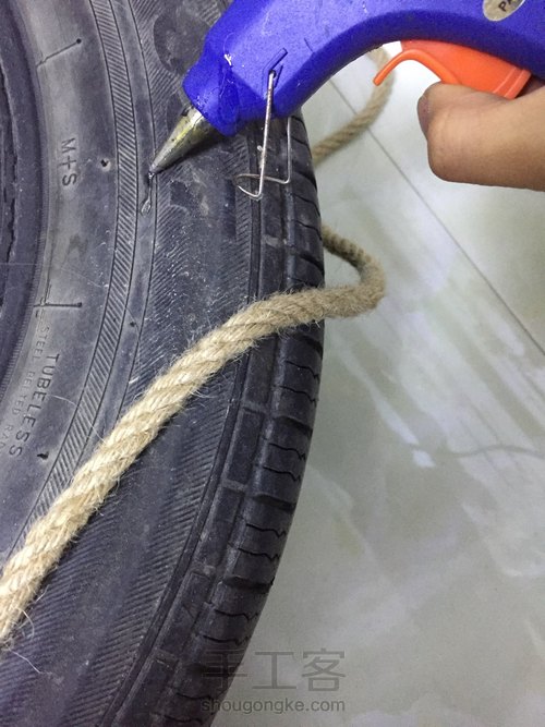 轮胎家具 第1步
