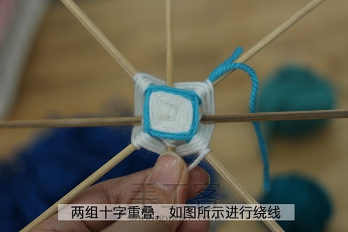 蒂哩哩原创曼陀罗编织--蓝莲花 第6步