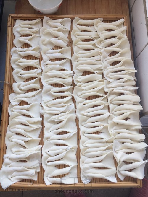 炸馄饨皮 第4步