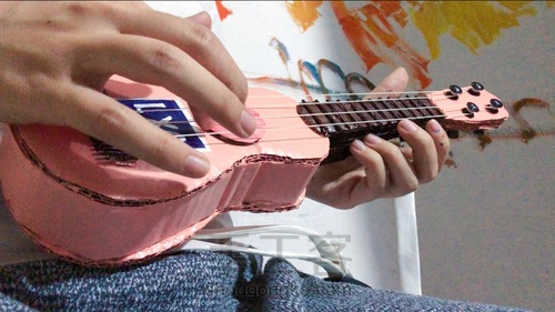 自制尤克里里乐器 第6步