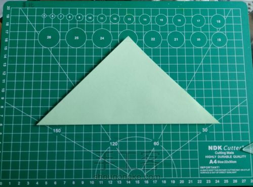 收缩雨伞(´･ω･) 第2步